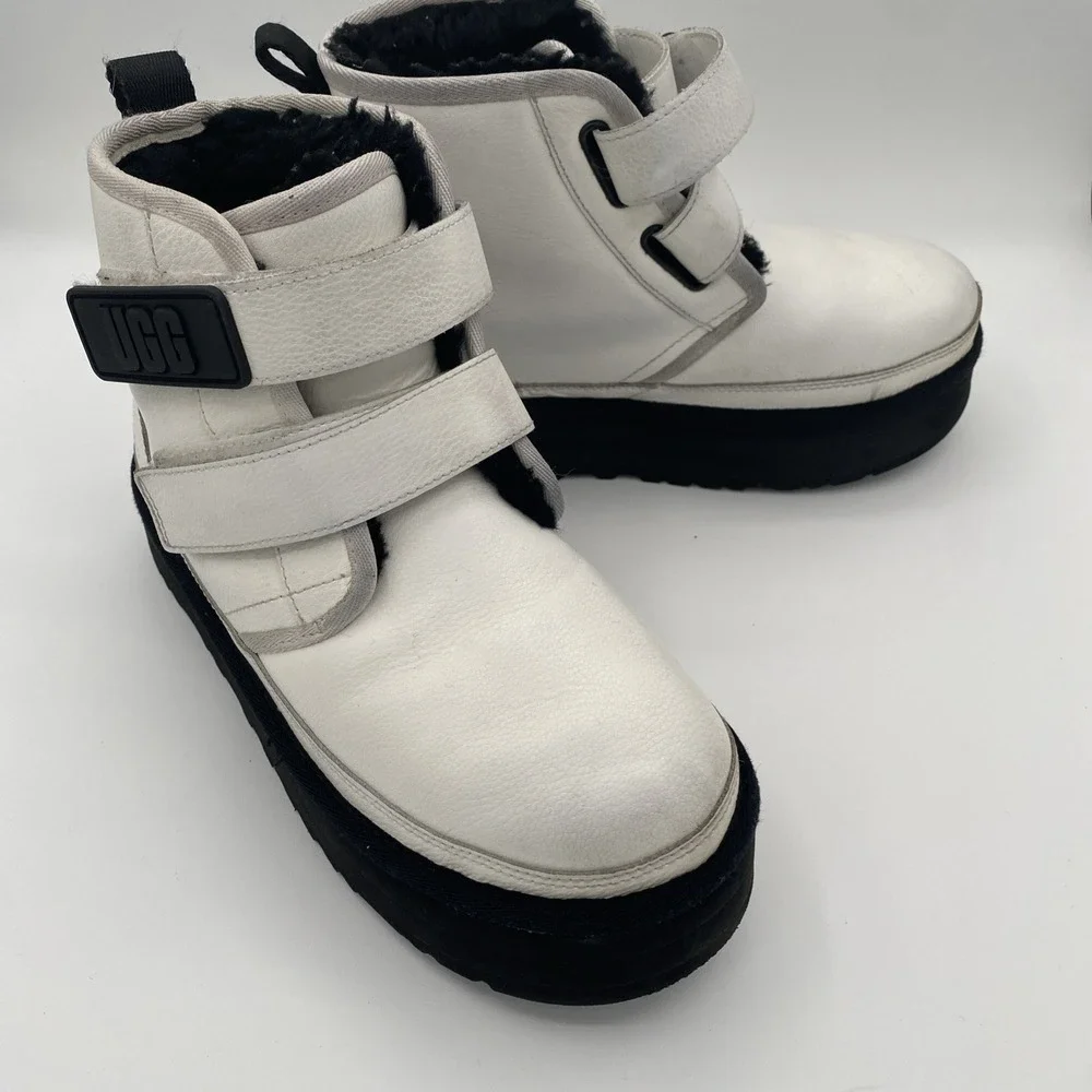 UGG Neumel High Platform Boots Kids 4 White Leather Streetwear‎ Gothic Punk Y2K